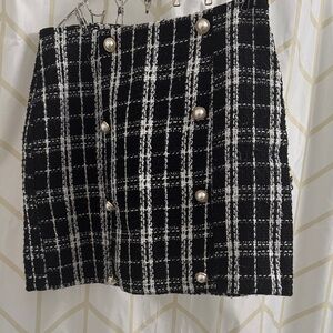 SHEIN Black and White Checkered Mini Skirt with Pearl Details